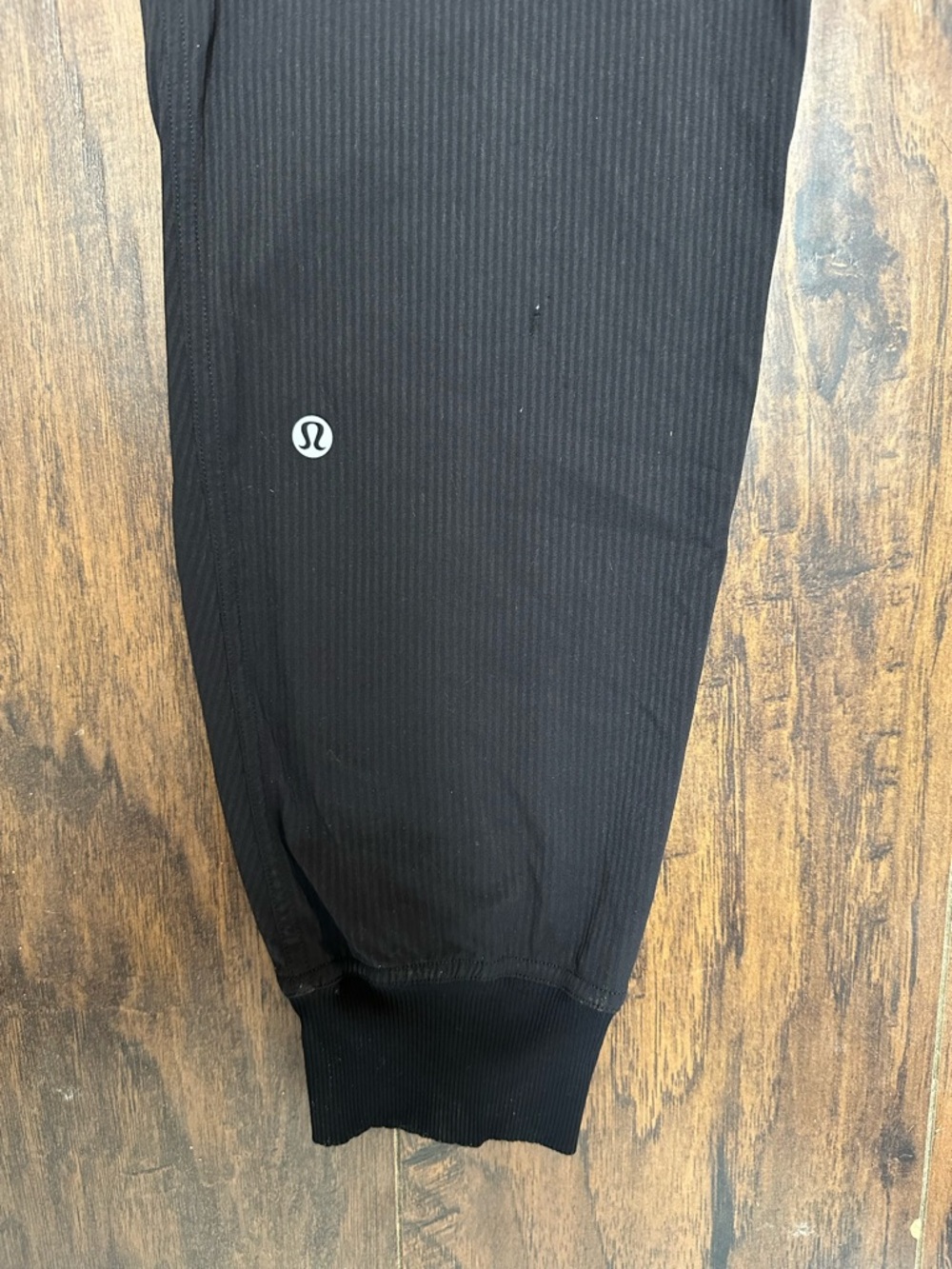 Lululemon Black Jogger Pants Drawstring Athletic Size 6 - Picture 6 of 7